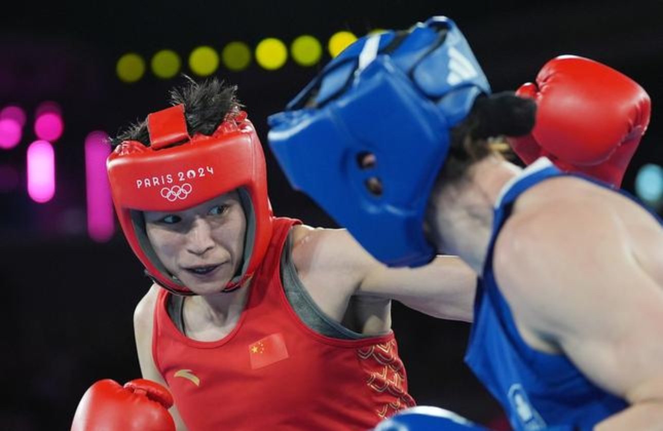 拳击官方发布赛后数据，表现引争议的简单介绍