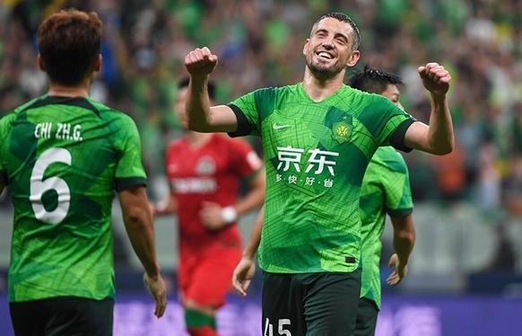 开云体育APP下载-比分分析战术调整奏效，成功扭转局势