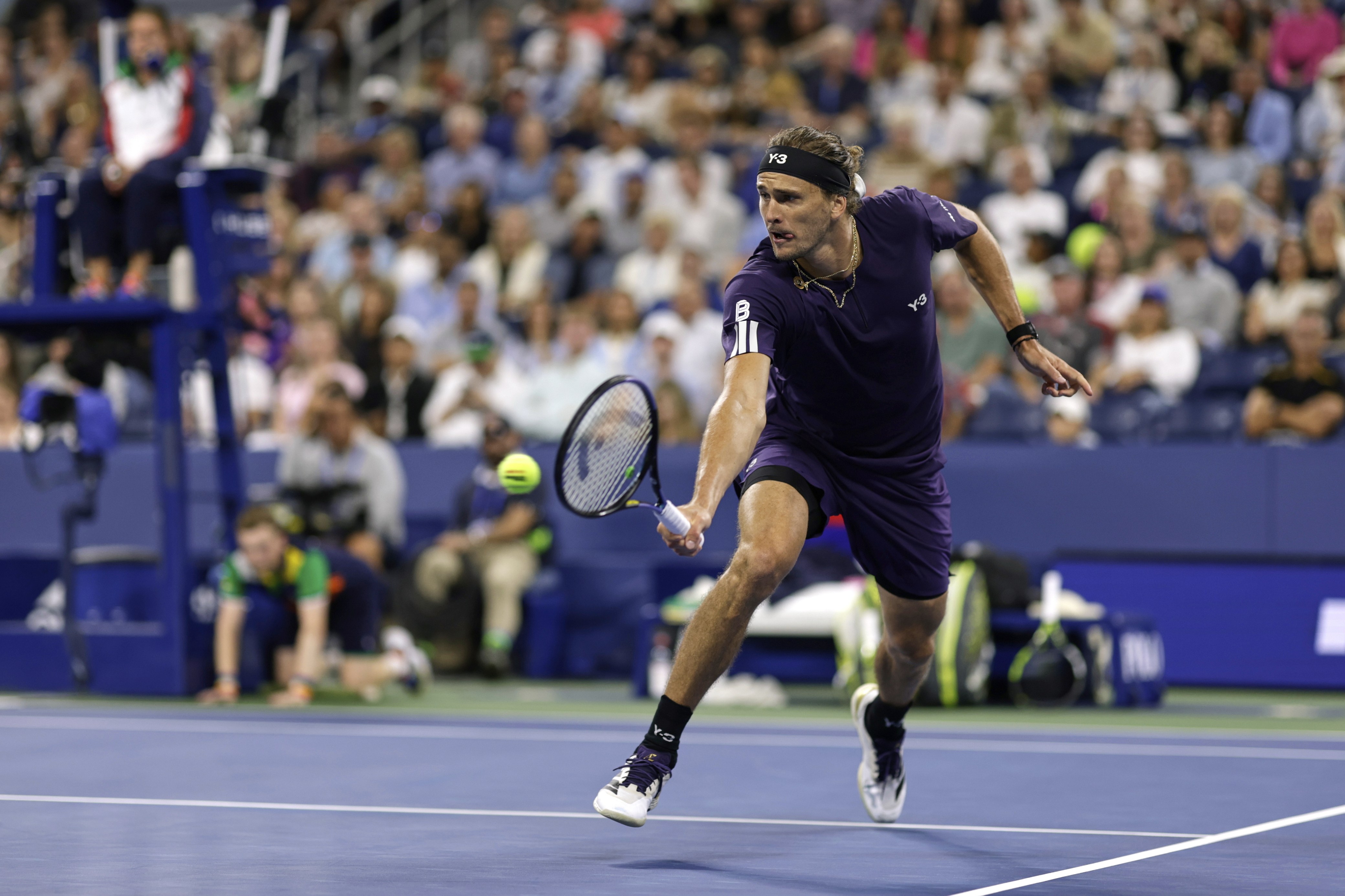 开云体育平台APP-法网险胜美网，兹维列夫关键制胜