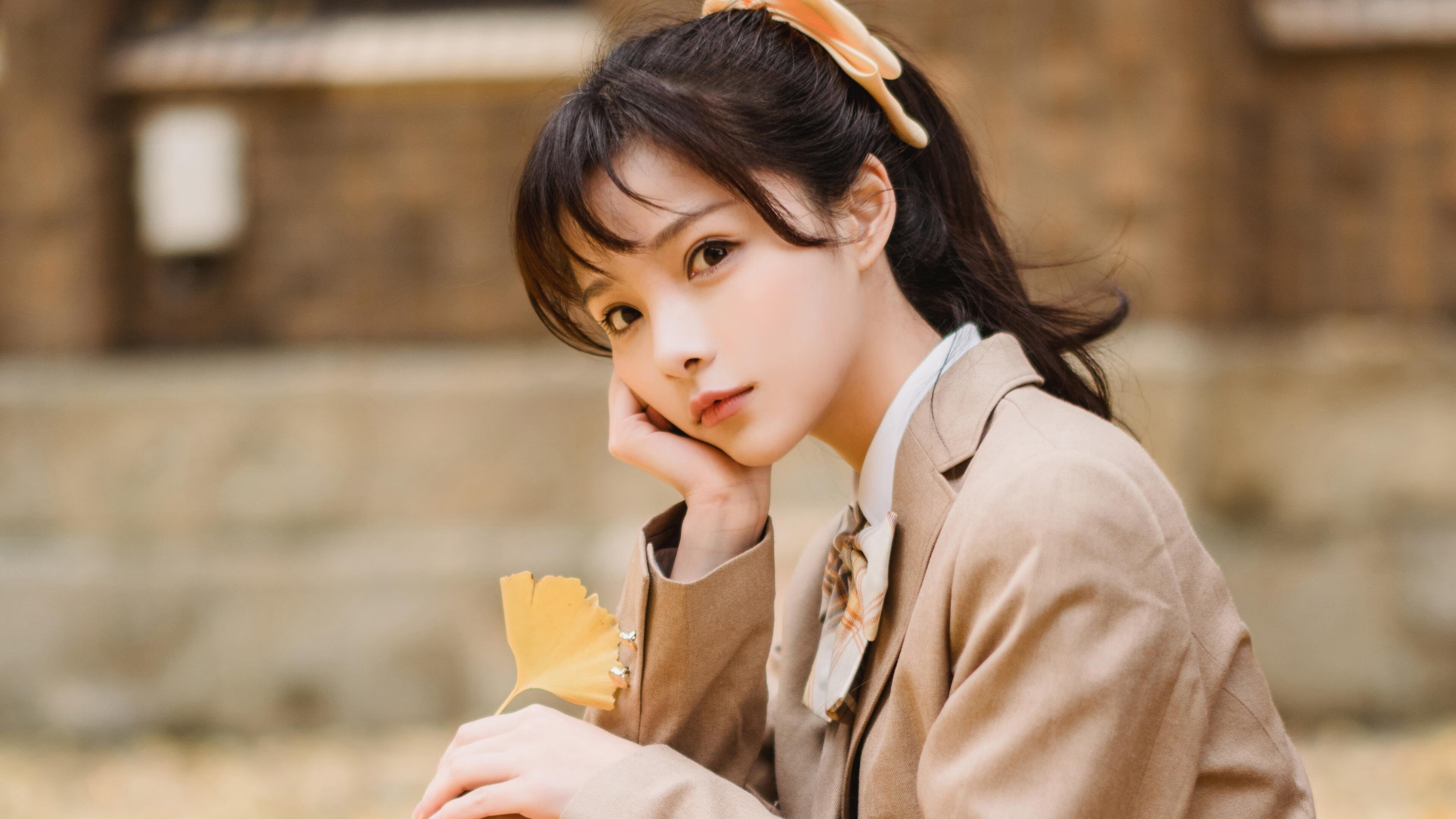 雷霆粉碎浙江队，霍勒迪意甲赛场接管比赛，篮球双星闪耀全球