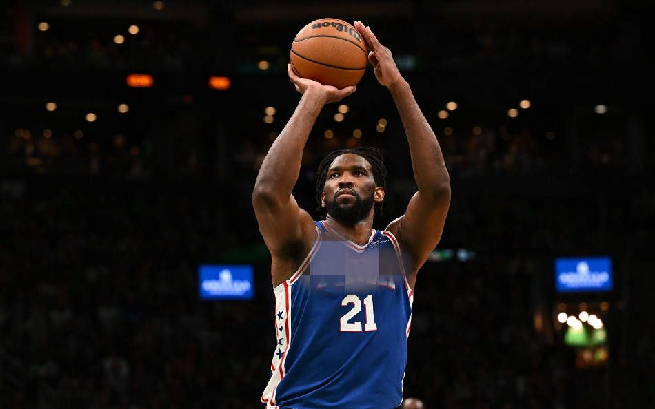 F1新赛季揭幕战之夜，恩比德高光表现