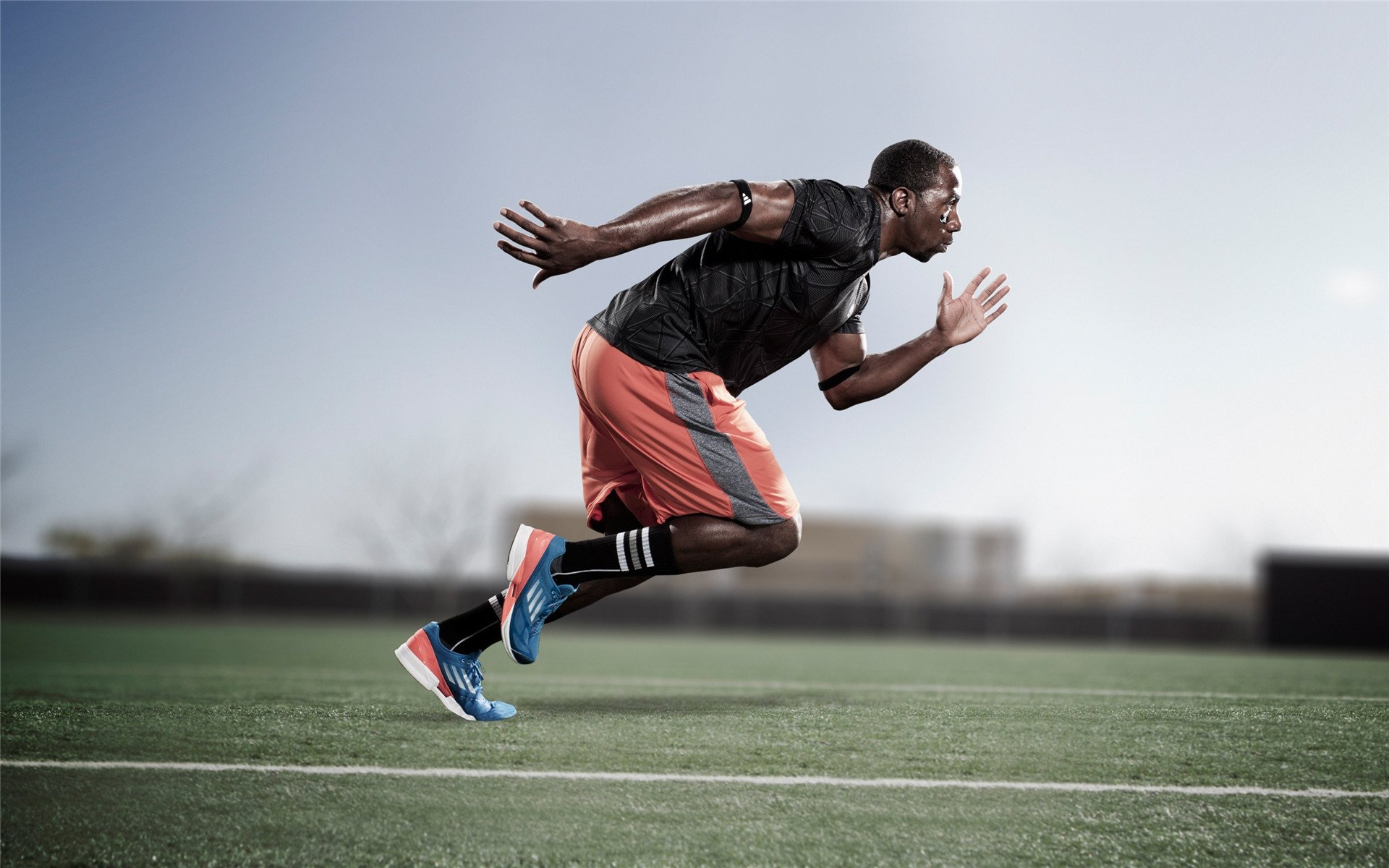 开云体育平台APP-魔幻现实主义足球，塞维利亚的橙色飓风与哈弗茨的2026王权加冕